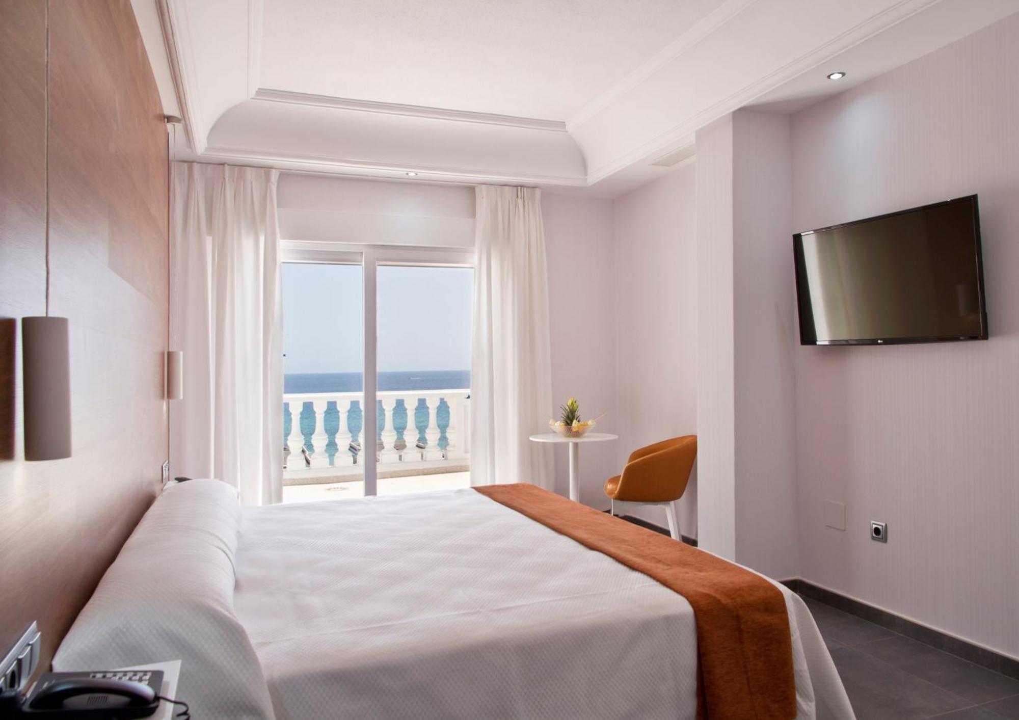 Zweibettzimmer mit Meerblick